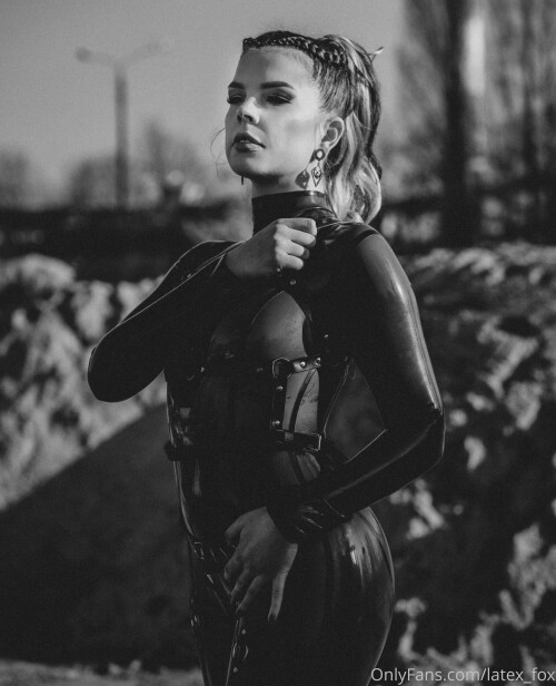 Latex Fox / Latex_Fox / LatexFox Nude Leaked Onlyfans Photo Latex Fox / Latex_Fox / LatexFox Nude Leaked Onlyfans Photo