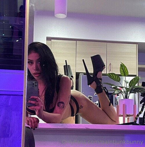 Paintjunkhunny paintjunkbunny Nude Leaked Onlyfans Photo Paintjunkhunny paintjunkbunny Nude Leaked Onlyfans Photo