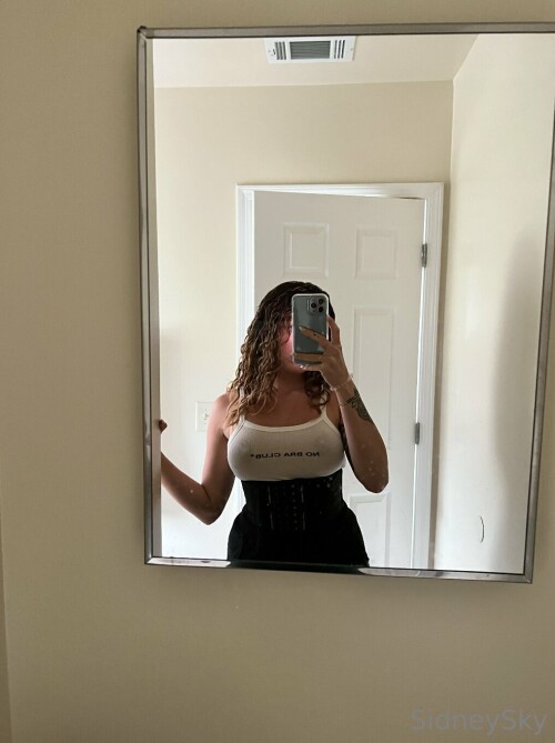 Unscensored ☆ Sid ☆ // Sidney Sky Nude Leaked Onlyfans Photo