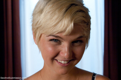 10383_chloe_isis_derrick_010.jpg