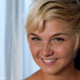 10383_chloe_isis_derrick_011