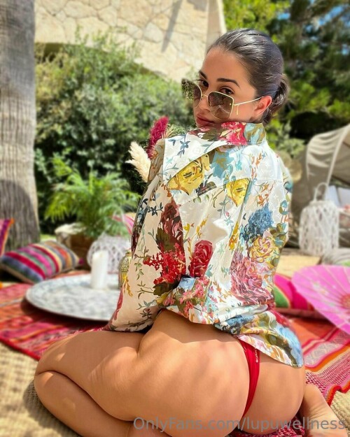 Liz | Lupuwellness Nude Leaked Onlyfans Photo