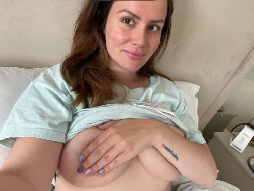 Charlie Rose Nude Leaked Onlyfans Photo