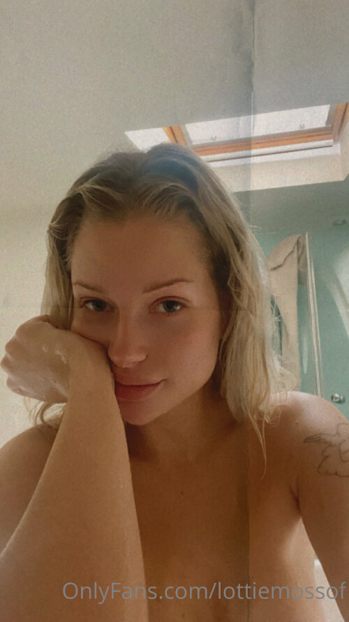 Lottie Moss Nude Leaked Onlyfans Photo Lottie Moss Nude Leaked Onlyfans Photo
