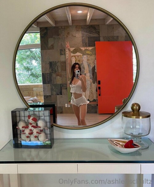 Ashley Schultz Nude Leaked Onlyfans Photo