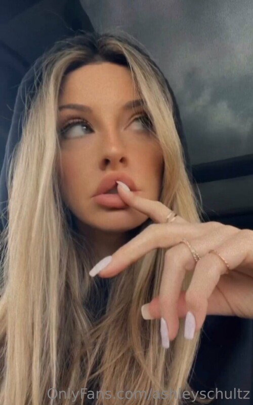 Ashley Schultz Nude Leaked Onlyfans Photo