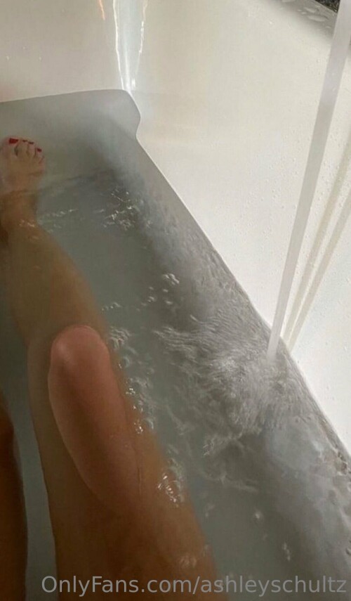 Ashley Schultz Nude Leaked Onlyfans Photo