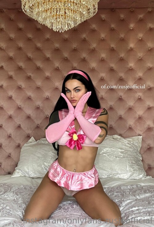 Zusje Nude Leaked Onlyfans Photo Zusje Nude Leaked Onlyfans Photo