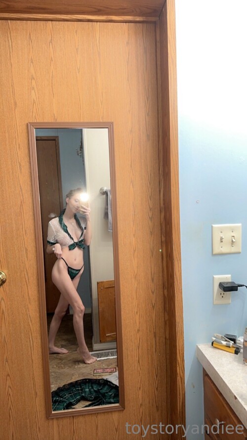 ToyStoryAndiee aka JustinTheTortle Nude Leaked Onlyfans Photo ToyStoryAndiee aka JustinTheTortle Nude Leaked Onlyfans Photo