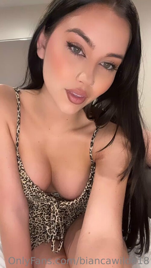 Bianca Wilde / biancawilde18 Nude Leaked Onlyfans Photo Bianca Wilde / biancawilde18 Nude Leaked Onlyfans Photo