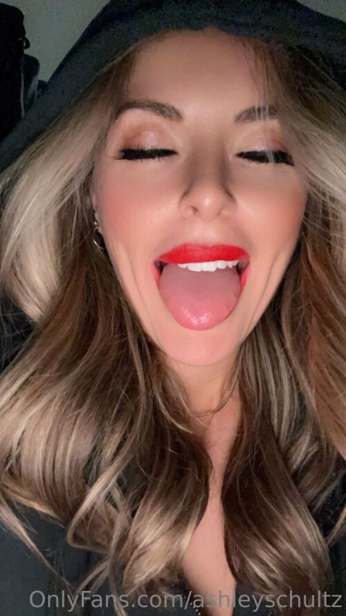 Ashley Schultz Nude Leaked Onlyfans Photo