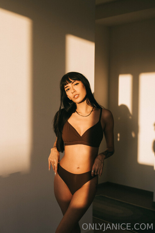 Janice Griffith Nude Leaked Onlyfans Photo