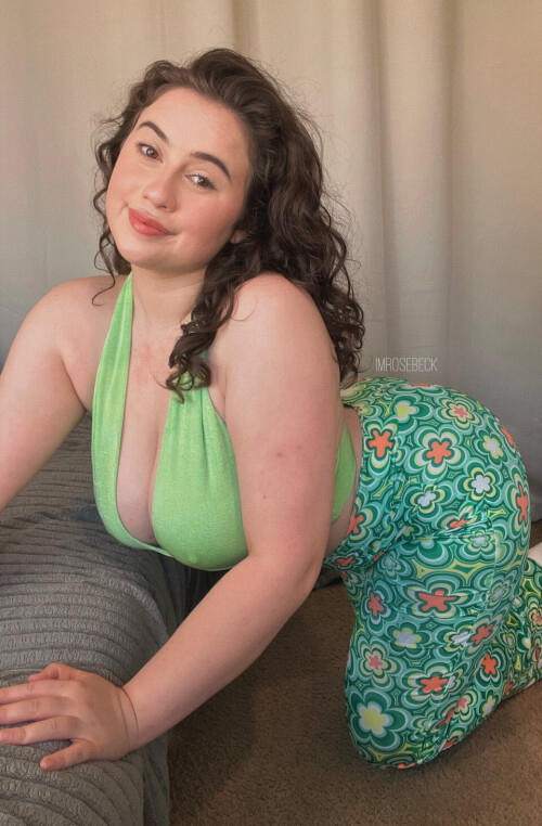 Rose Beck (imrosebeck) Nude Leaked Onlyfans Photo Rose Beck (imrosebeck) Nude Leaked Onlyfans Photo