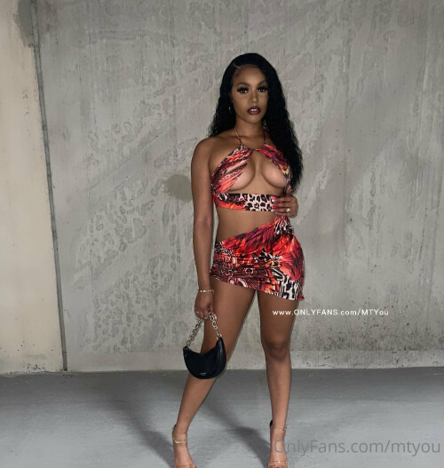 Lola Teases / mtyou Nude Leaked Onlyfans Photo Lola Teases / mtyou Nude Leaked Onlyfans Photo
