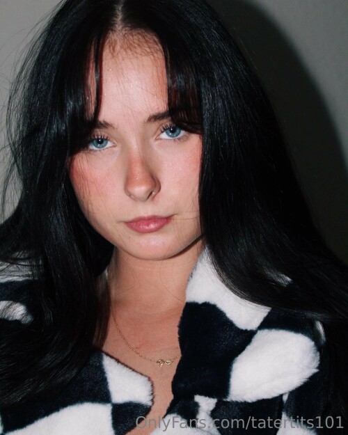 1440x1799_ce34b8ef7f0f3f94e3c51e93c584549110d0896af3fd67ef.jpg