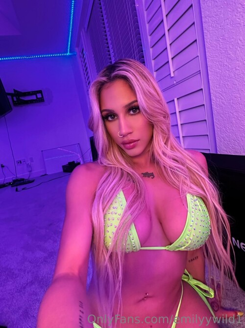 Emilyy Wild | emilyywild1 | ariirae Nude Leaked Onlyfans Photo Emilyy Wild | emilyywild1 | ariirae Nude Leaked Onlyfans Photo