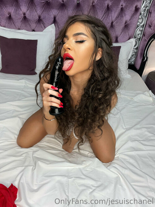 jesuischanel Nude Leaked Onlyfans Photo jesuischanel Nude Leaked Onlyfans Photo