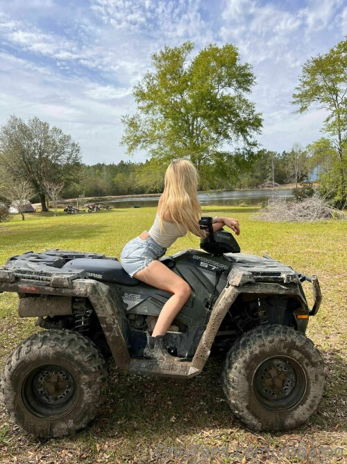 Abby Rao | abbyrao Nude Leaked Onlyfans Photo