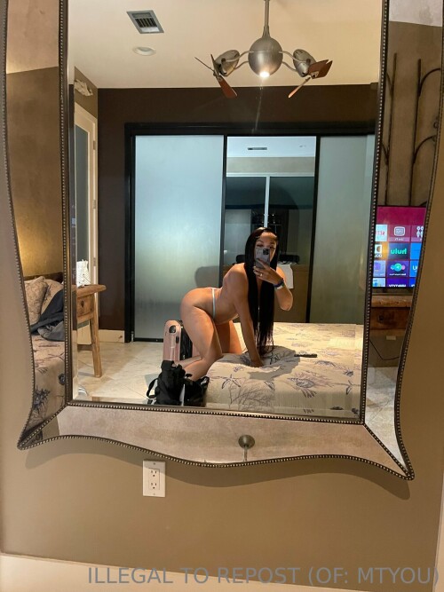 Lola Teases / mtyou Nude Leaked Onlyfans Photo Lola Teases / mtyou Nude Leaked Onlyfans Photo