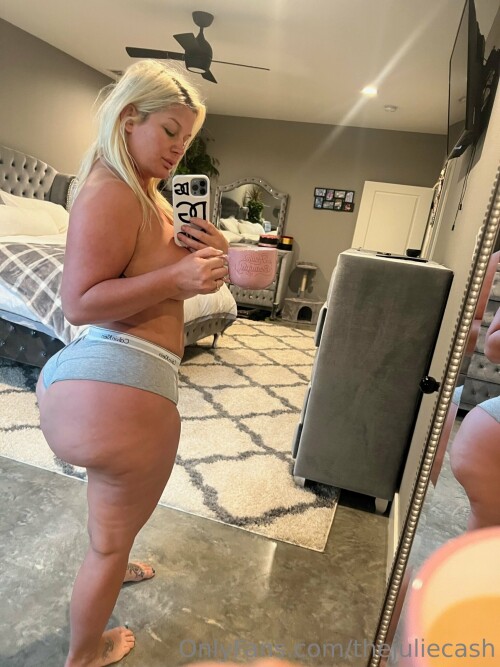 Julie Cash | thejuliecash Nude Leaked Onlyfans Photo Julie Cash | thejuliecash Nude Leaked Onlyfans Photo