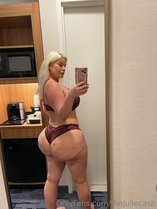 Julie Cash | thejuliecash Nude Leaked Onlyfans Photo Julie Cash | thejuliecash Nude Leaked Onlyfans Photo