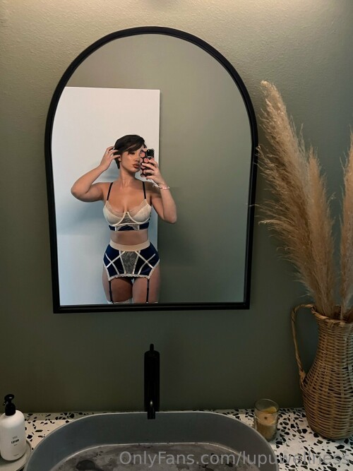 Liz | Lupuwellness Nude Leaked Onlyfans Photo