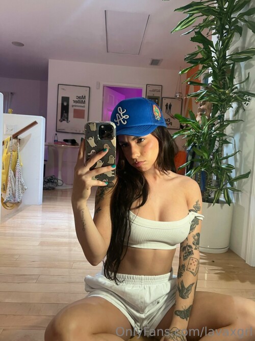 Lavagrll - Lavaxgrll Nude Leaked Onlyfans Photo Lavagrll - Lavaxgrll Nude Leaked Onlyfans Photo