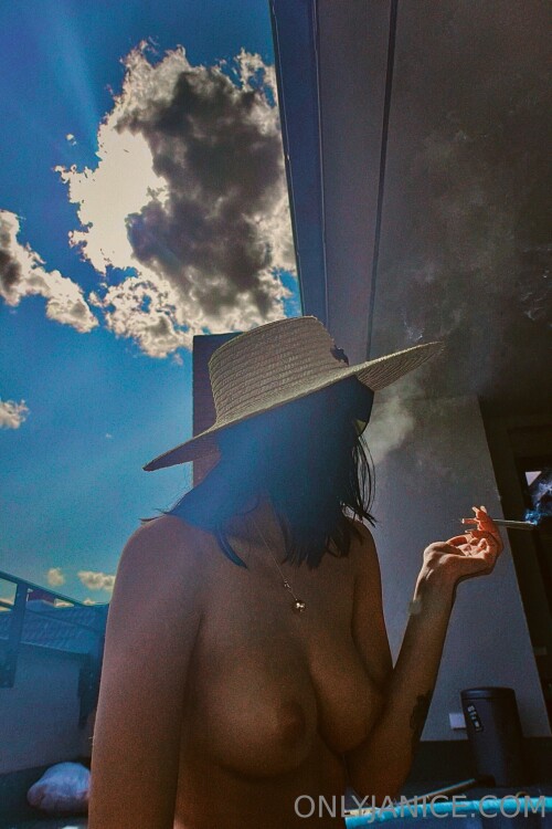 Janice Griffith Nude Leaked Onlyfans Photo