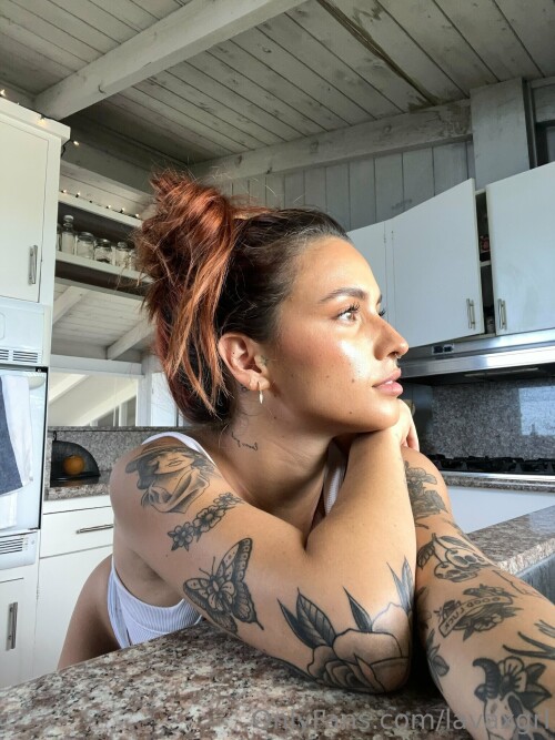 Lavagrll - Lavaxgrll Nude Leaked Onlyfans Photo Lavagrll - Lavaxgrll Nude Leaked Onlyfans Photo