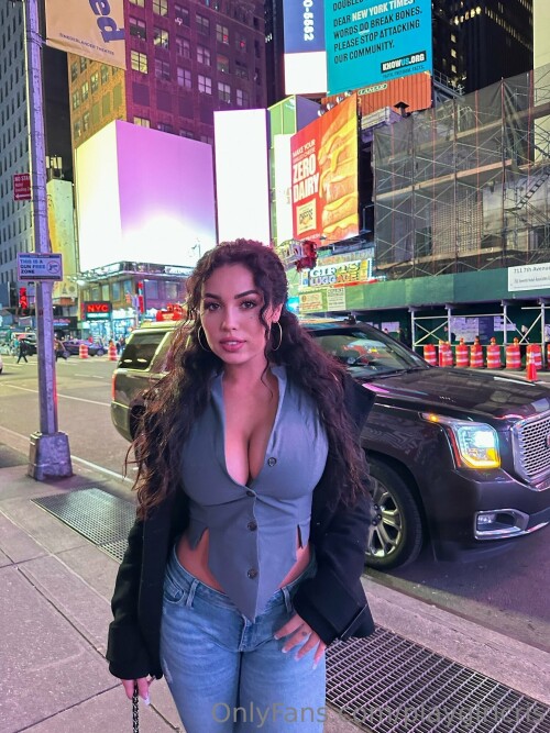 1537x2049_25454e84e66f0fcf19181068ca737418.jpg