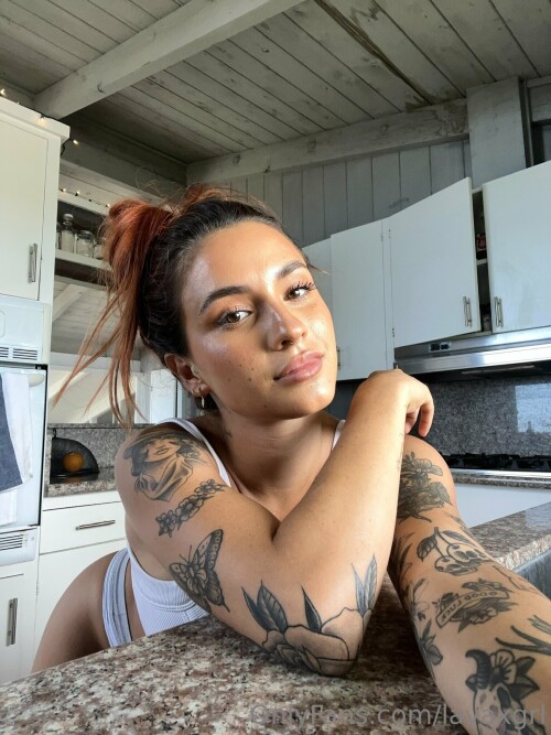 Lavagrll - Lavaxgrll Nude Leaked Onlyfans Photo Lavagrll - Lavaxgrll Nude Leaked Onlyfans Photo