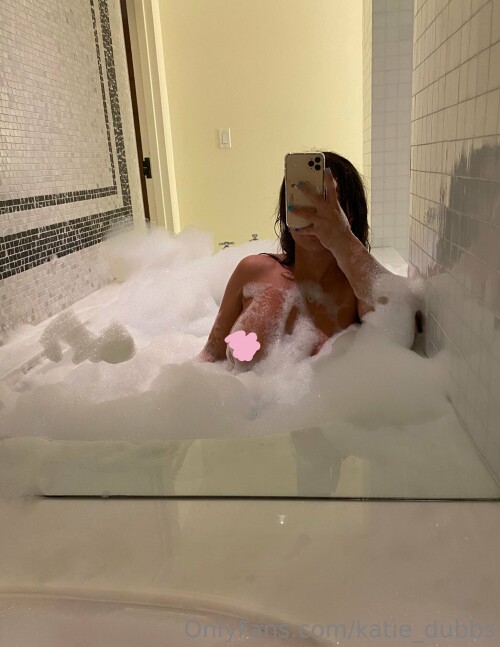 Katie Williams k_duub Nude Leaked Onlyfans Photo Katie Williams k_duub Nude Leaked Onlyfans Photo