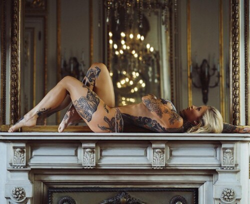 R33 // rusha.life Nude Leaked Onlyfans Photo R33 // rusha.life Nude Leaked Onlyfans Photo