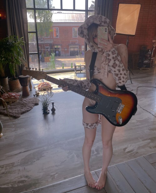 tenletters Nude Leaked Onlyfans Photo