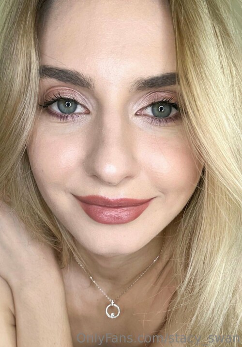 anastayshaa / stacy_swan Nude Leaked Onlyfans Photo anastayshaa / stacy_swan Nude Leaked Onlyfans Photo