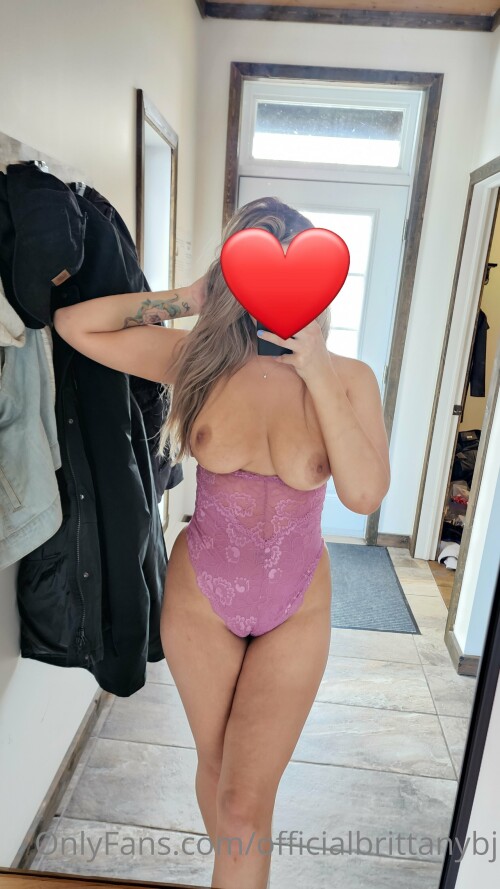 Brittanybj / Scarlet Winters Nude Leaked Onlyfans Photo