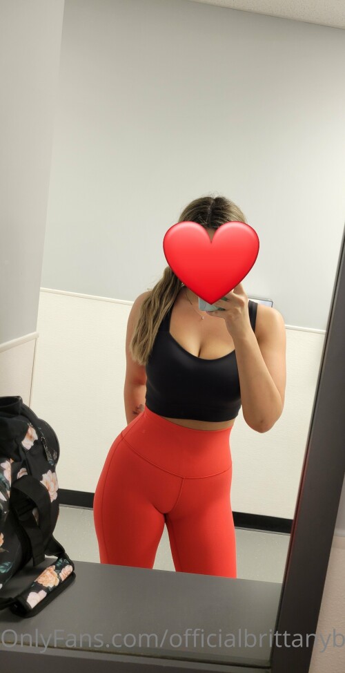Brittanybj / Scarlet Winters Nude Leaked Onlyfans Photo