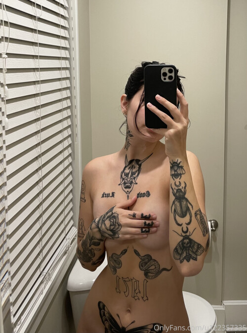 Brooke / TattedTeddy / bmarkhaa Nude Leaked Onlyfans Photo Brooke / TattedTeddy / bmarkhaa Nude Leaked Onlyfans Photo