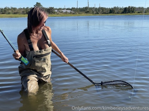 Kimberleysadventures aka Kim Hennecy Nude Leaked Onlyfans Photo Kimberleysadventures aka Kim Hennecy Nude Leaked Onlyfans Photo