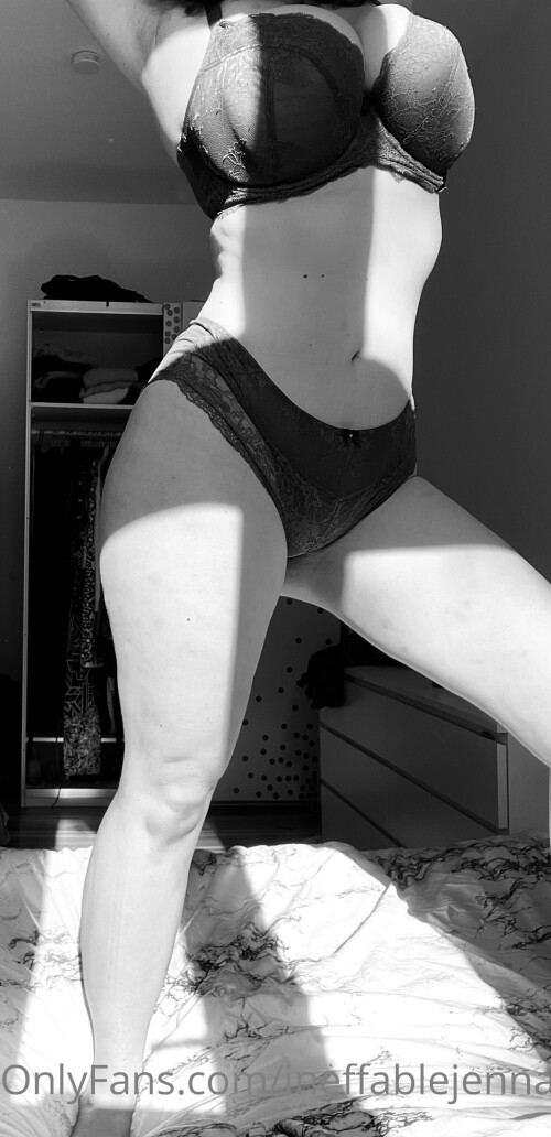 ineffablejenna Nude Leaked Onlyfans Photo ineffablejenna Nude Leaked Onlyfans Photo