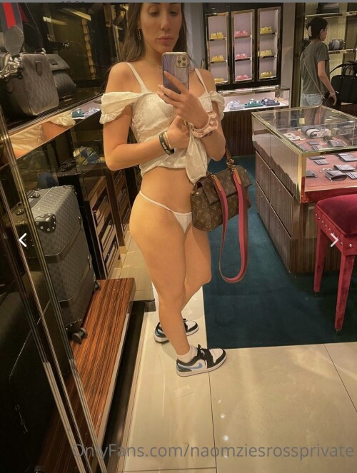 Naomi Ross Nude Leaked Onlyfans Photo