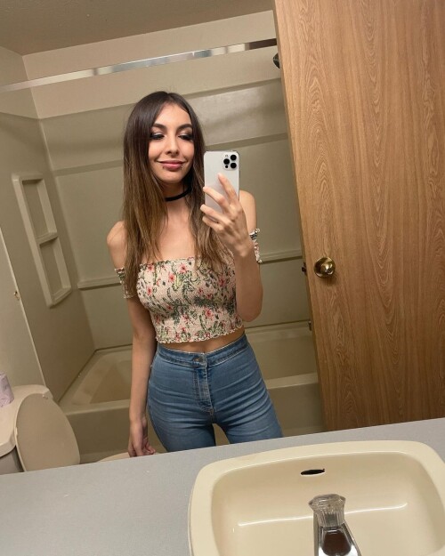 ChloeNight Nude Leaked Onlyfans Photo ChloeNight Nude Leaked Onlyfans Photo