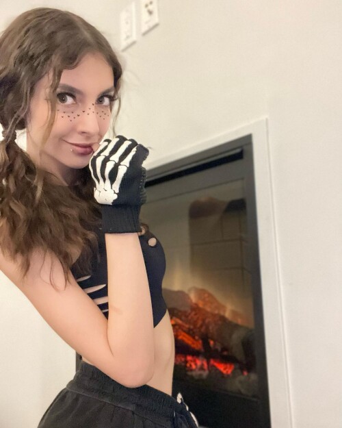 ChloeNight Nude Leaked Onlyfans Photo ChloeNight Nude Leaked Onlyfans Photo