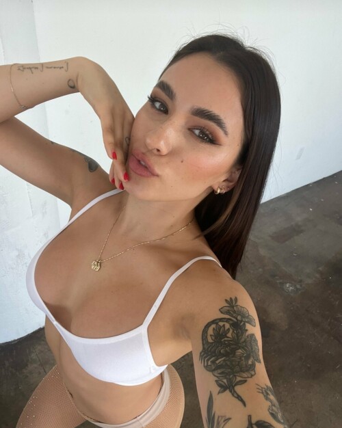Lavagrll - Lavaxgrll Nude Leaked Onlyfans Photo Lavagrll - Lavaxgrll Nude Leaked Onlyfans Photo
