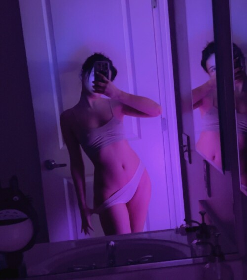 luvcoregf | Fulltime Crybaby Nude Leaked Onlyfans Photo