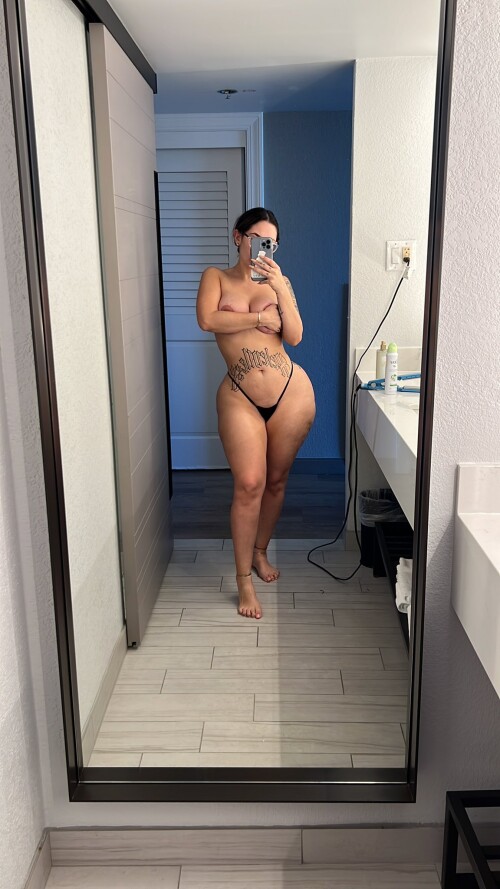 Gigi Torres | Blahgigi Nude Leaked Onlyfans Photo Gigi Torres | Blahgigi Nude Leaked Onlyfans Photo