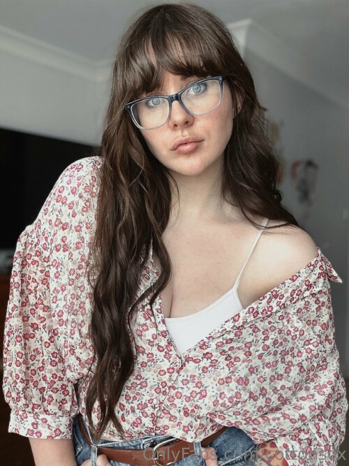 Alice Cotton Sox | Alicewinterhold Nude Leaked Onlyfans Photo Alice Cotton Sox | Alicewinterhold Nude Leaked Onlyfans Photo