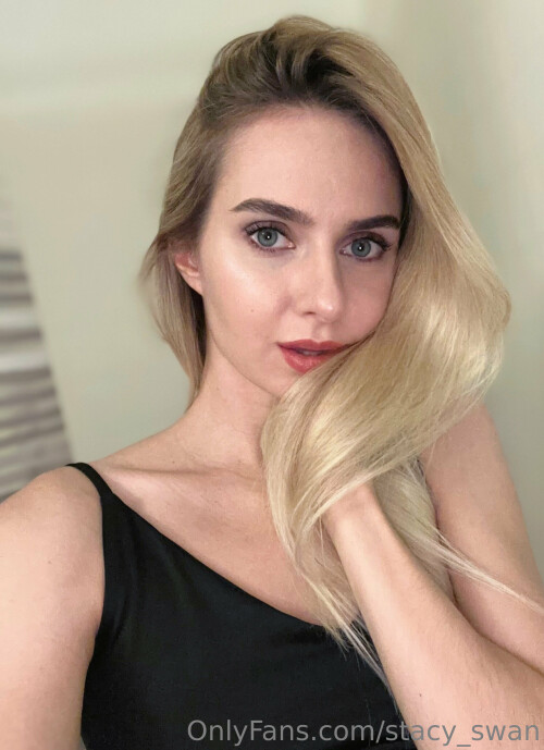 anastayshaa / stacy_swan Nude Leaked Onlyfans Photo anastayshaa / stacy_swan Nude Leaked Onlyfans Photo