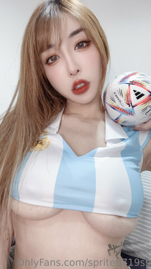 2162x3840_26da8543170cbdbd49aeb97bedbc016a75b59dbc784c11a3.jpg