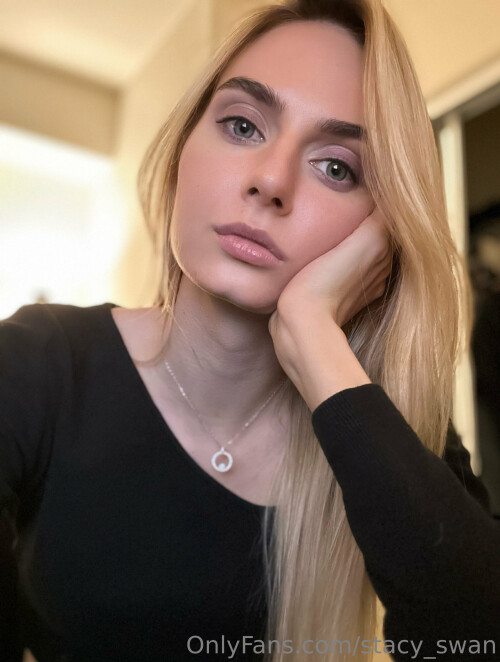 anastayshaa / stacy_swan Nude Leaked Onlyfans Photo anastayshaa / stacy_swan Nude Leaked Onlyfans Photo